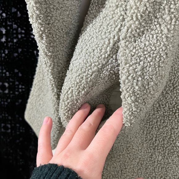 Joie light green teddy shaket - Picture 6 of 7